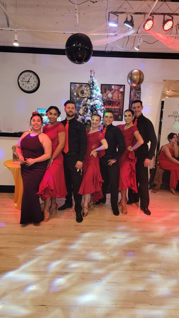 321034280_1324055068345293_834812895375252432_n