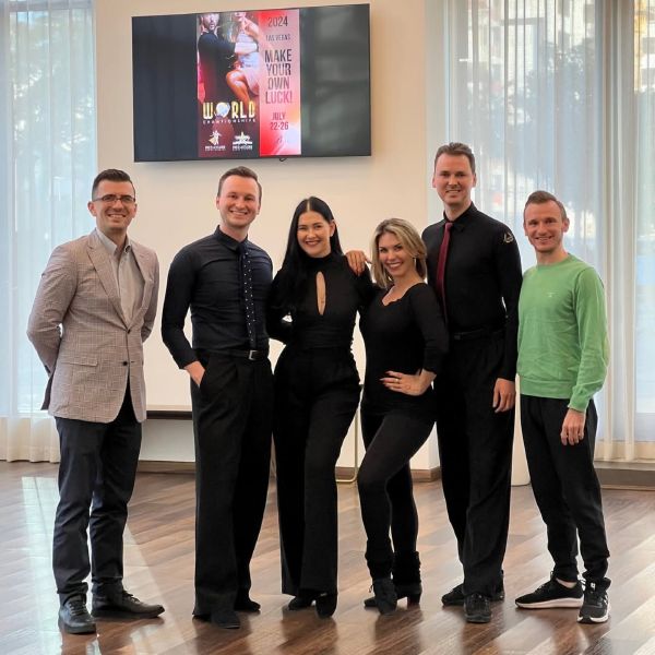 GALLERY TEMPLATE (3)