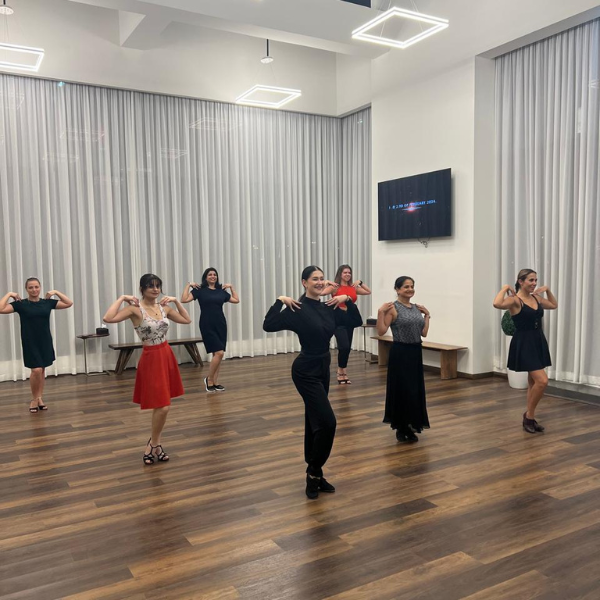 DANCING